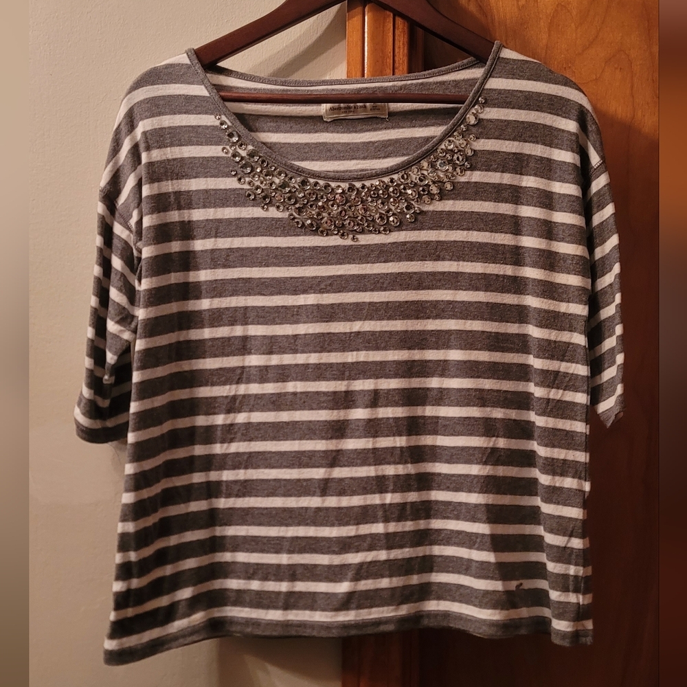Abercrombie & Fitch Gray Striped Tee with Embellished Neckline
